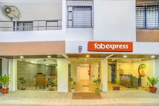FabExpress The Paradise