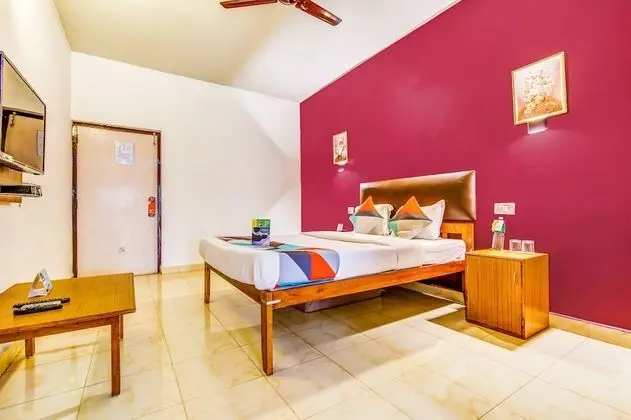 FabExpress Seafinity Resort