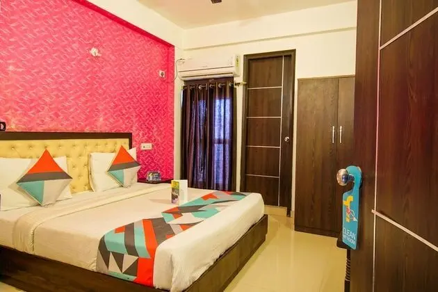 FabExpress Tourist Palace