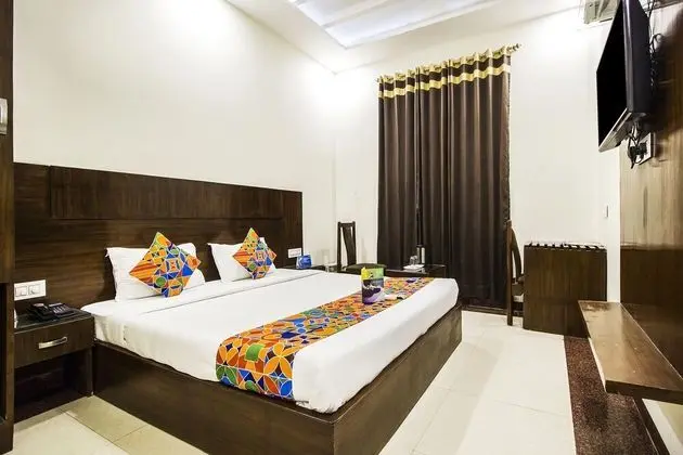 FabHotel KK Continental - Oda Manzaraları