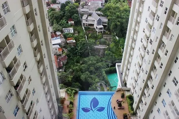 Fabulous 1BR Apartment @ Parahyangan Residence - Havuz