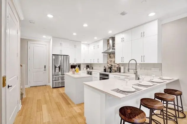 Fabulous 4BR home close to beach - Mutfak