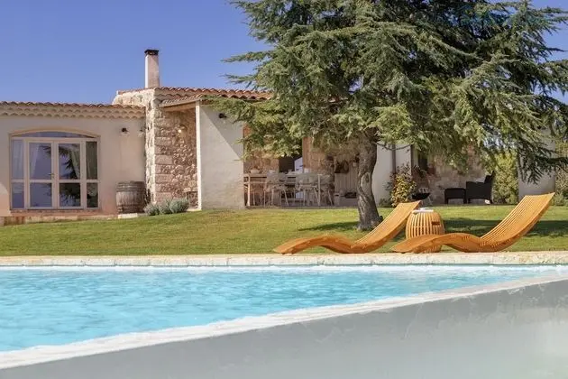 Fabulous Breath-taking Villa With Pool and Spa