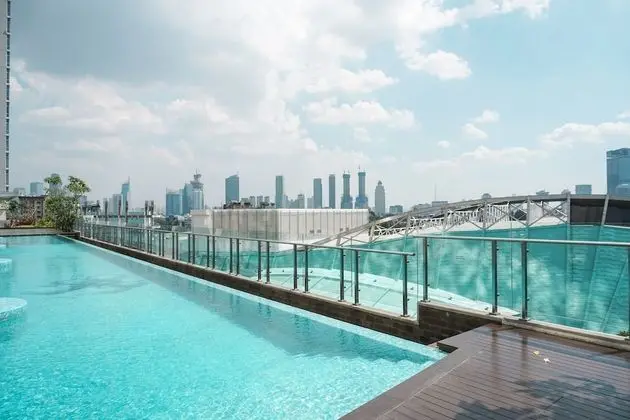 Fabulous Menteng Park Studio Apartment