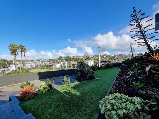 Fabulous Milford 1BR With Views & SkyTV - Dış Mekan