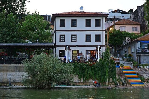 Faik Bey Konağı