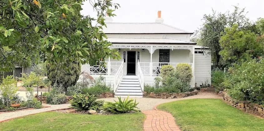 Fairbank House