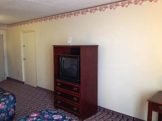 Fairbridge Hotel Cleveland East - Genel