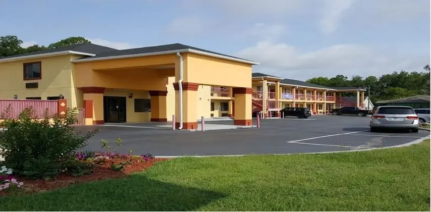 FairBridge Inn & Suites Hawkinsville