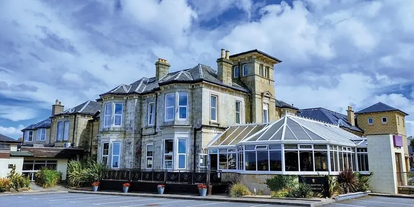 Fairfield House Hotel