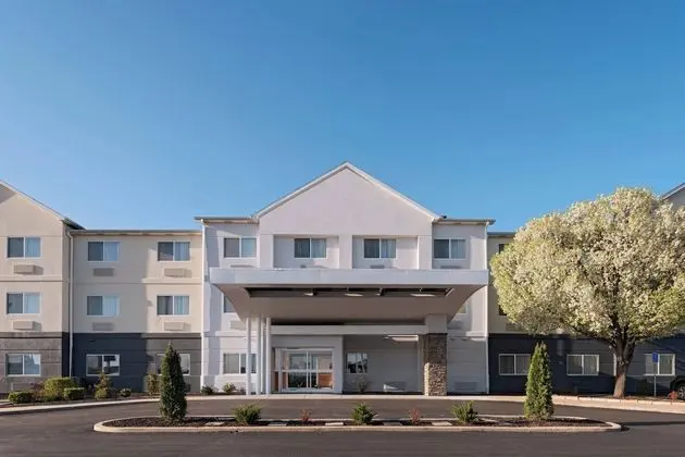Fairfield Inn Joplin - Dış Mekan