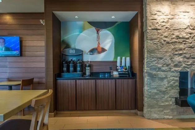 Fairfield Inn by Marriott Fort Leonard Wood St. Robert - Yerinde Yemek
