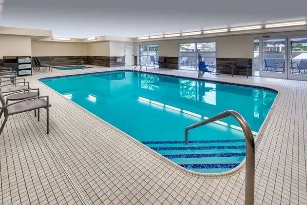 Fairfield Inn by Marriott Frankenmuth - Havuz