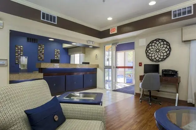 Fairfield Inn by Marriott Tracy