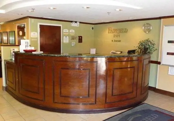 Fairfield Inn Spring Valley Nanuet - Genel