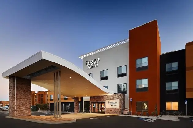 Fairfield Inn&Suite by Marriott Fresno Yosemite Intl Airport - Dış Mekan