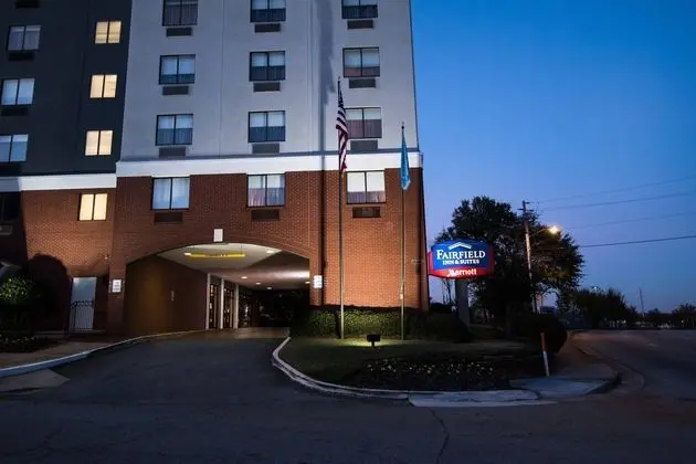 Fairfield Inn & Suites Atlanta Airport North - Dış Mekan