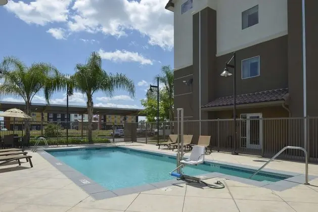 Fairfield Inn & Suites Bakersfield North/Airport