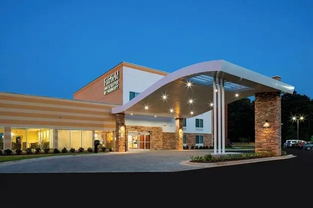 Fairfield Inn & Suites Batesville