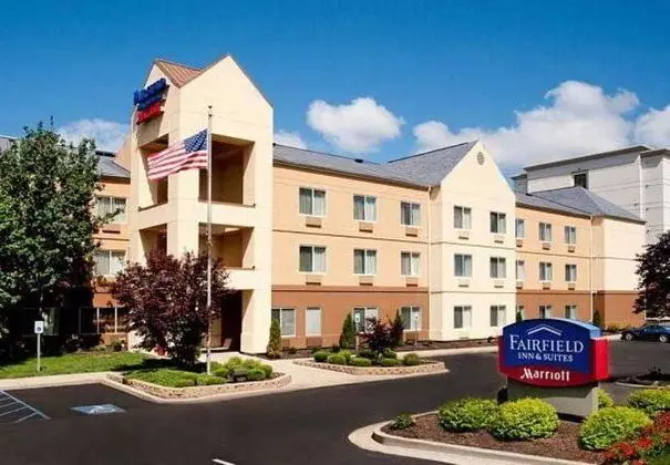 Fairfield Inn & Suites Bloomington