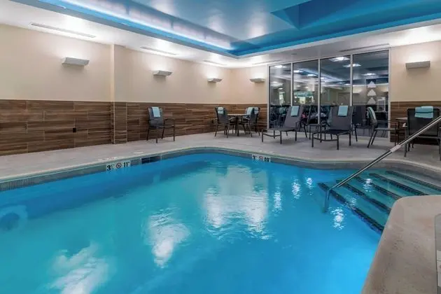 Fairfield Inn & Suites Boston Marlborough/Apex Center - Havuz