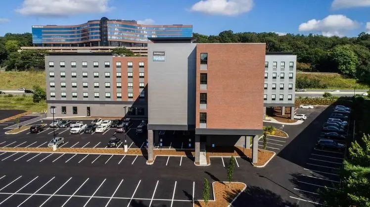 Fairfield Inn & Suites Boston Waltham