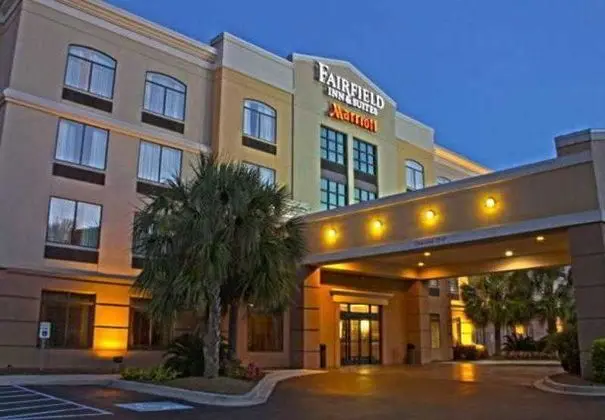 Fairfield Inn & Suites Charleston Airport - Genel