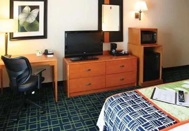 Fairfield Inn & Suites Charleston North/Univ. Area - Genel