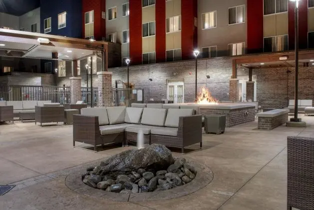 Fairfield Inn & Suites Charlotte Airport