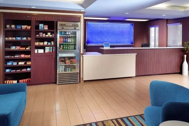 Fairfield Inn & Suites Clarksville - Lobi