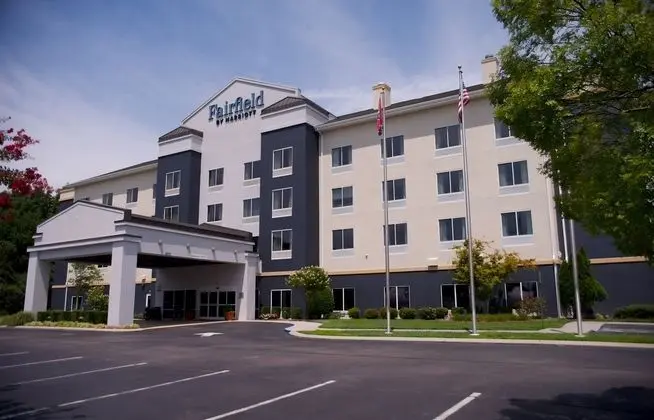 Fairfield Inn & Suites Cleveland - Dış Mekan