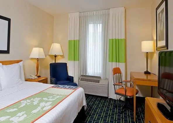 Fairfield Inn & Suites Columbus East - Genel