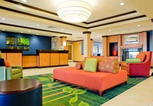 Fairfield Inn & Suites Commerce