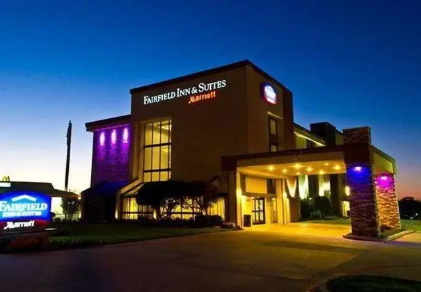 Fairfield Inn & Suites Dallas DFW Airport South