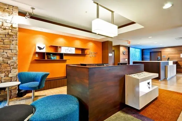 Fairfield Inn & Suites Dallas Medical/Market Center - Lobi