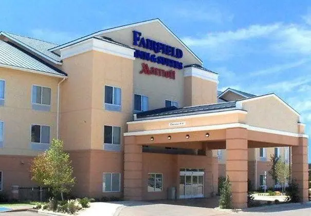 Fairfield Inn & Suites Denton