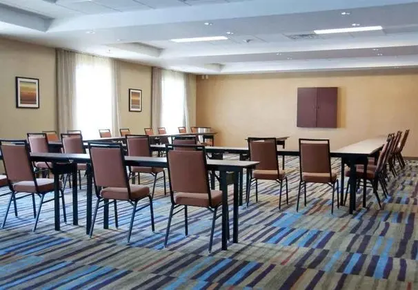 Fairfield Inn & Suites Des Moines Urbandale - Genel
