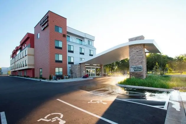 Fairfield Inn & Suites Detroit Lakes