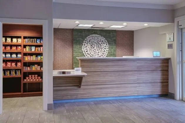 Fairfield Inn & Suites Detroit Livonia - Lobi