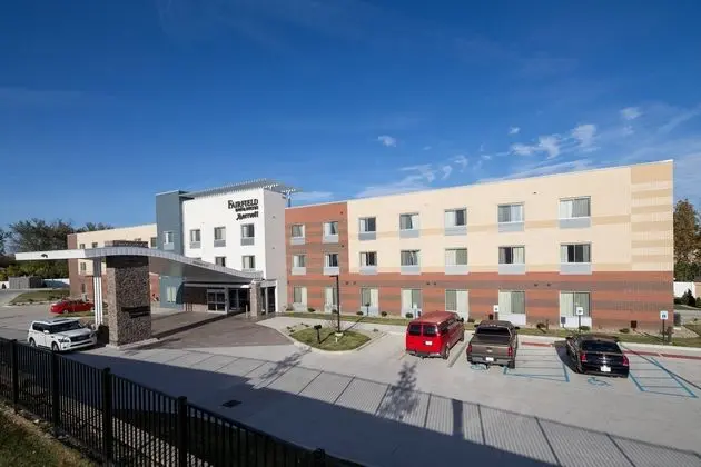 Fairfield Inn & Suites Detroit Macomb - Dış Mekan