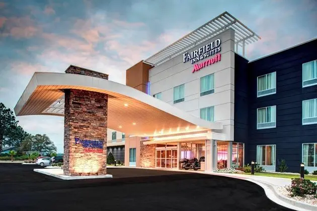 Fairfield Inn & Suites Douglas - Dış Mekan