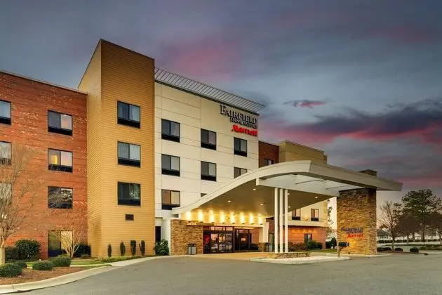 Fairfield Inn & Suites Dunn I-95 - Dış Mekan