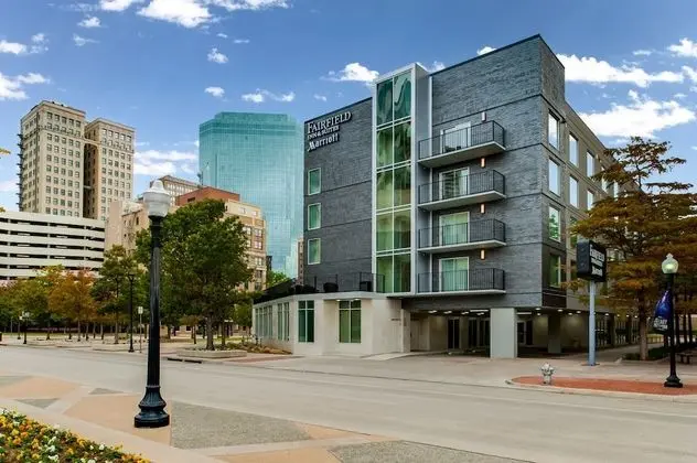 Fairfield Inn & Suites Fort Worth Downtown/Convention Center - Dış Mekan