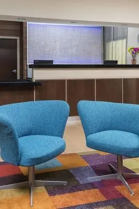 Fairfield Inn & Suites Galesburg - Lobi