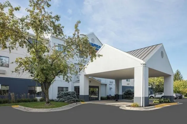 Fairfield Inn & Suites Grand Rapids - Dış Mekan