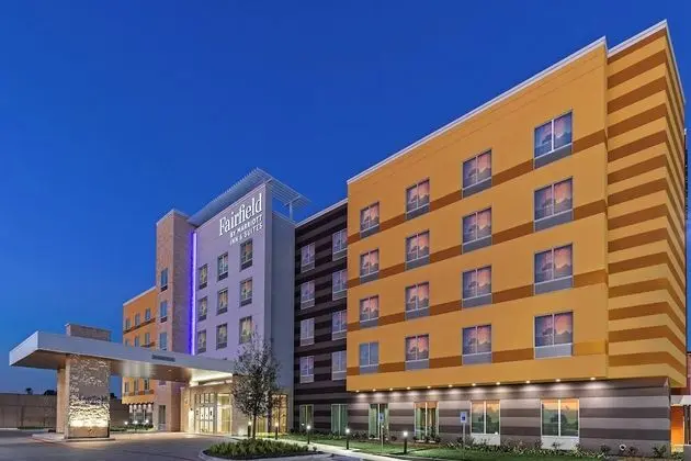 Fairfield Inn & Suites Houston Memorial City Area - Dış Mekan