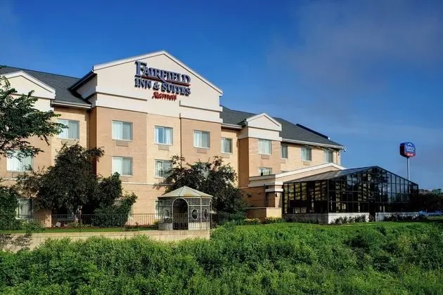 Fairfield Inn & Suites Indianapolis East - Dış Mekan