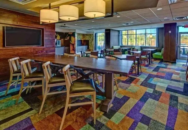 Fairfield Inn & Suites Jackson