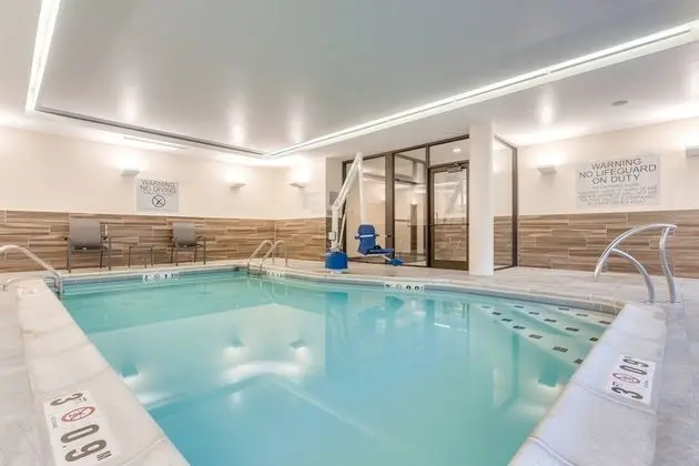 Fairfield Inn & Suites Jasper - Havuz