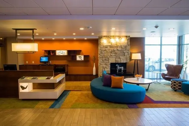 Fairfield Inn & Suites Lincoln Southeast - Genel